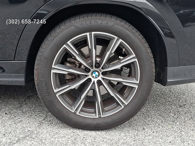 2025 BMW X6 xDrive40i