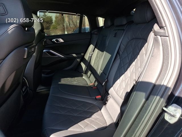 2023 BMW X6 xDrive40i