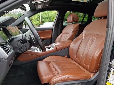 2022 BMW X6 M50i