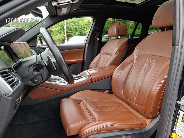 2022 BMW X6 M50i