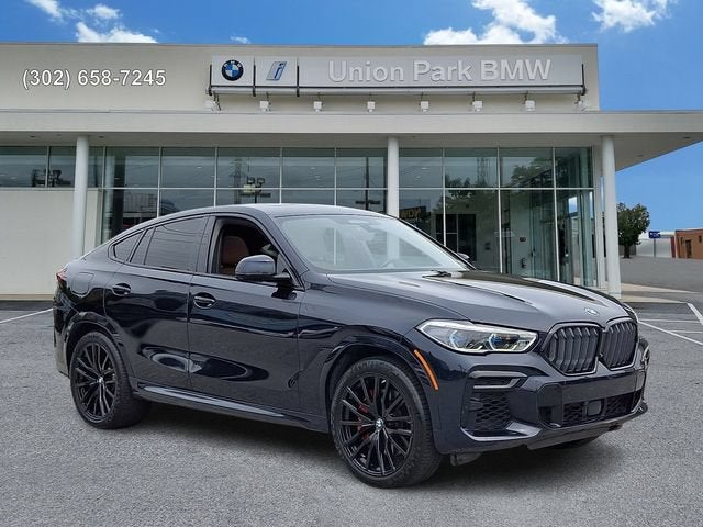 2022 BMW X6 M50i