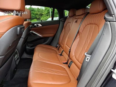 2022 BMW X6 M50i