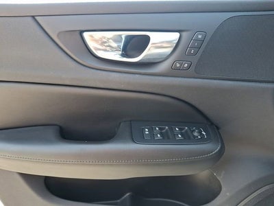 2020 Volvo S60 Momentum