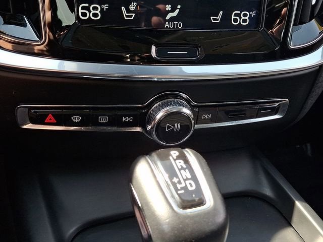 2020 Volvo S60 Momentum