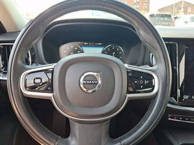 2020 Volvo S60 Momentum
