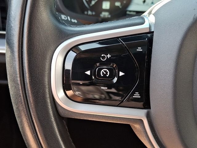 2020 Volvo S60 Momentum