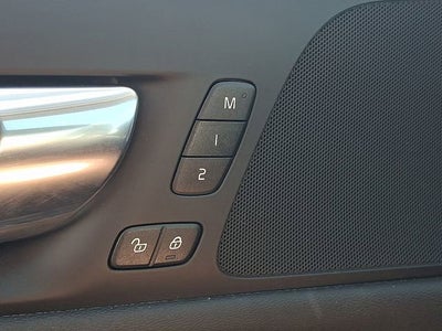 2020 Volvo S60 Momentum