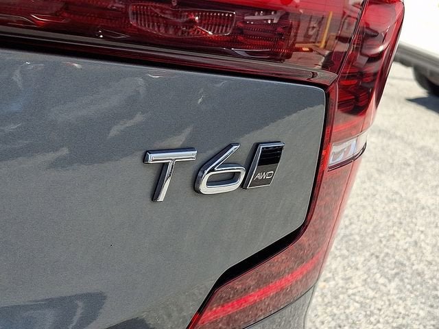 2020 Volvo S60 Momentum