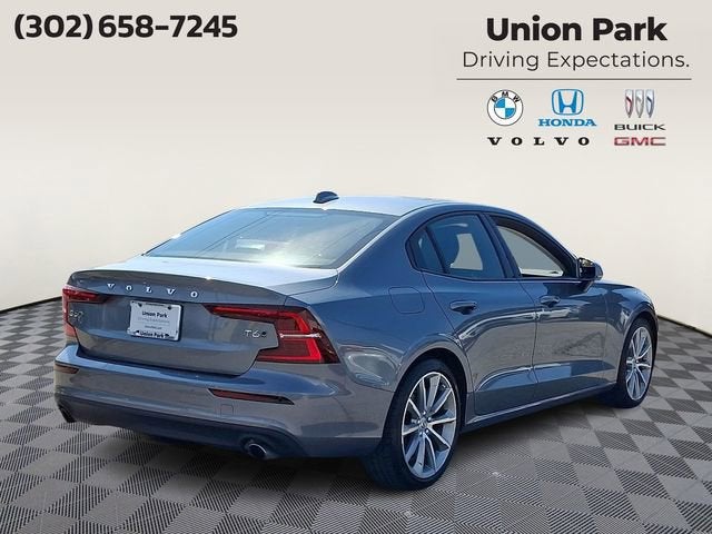 2020 Volvo S60 Momentum