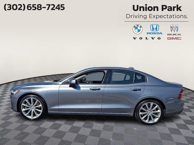 2020 Volvo S60 Momentum