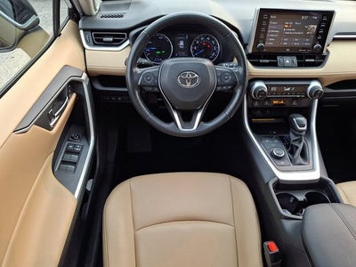 2021 Toyota RAV4 Hybrid XLE Premium