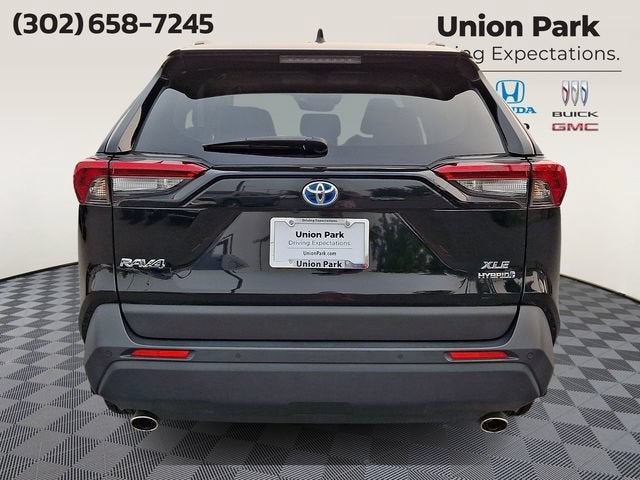 2021 Toyota RAV4 Hybrid XLE Premium