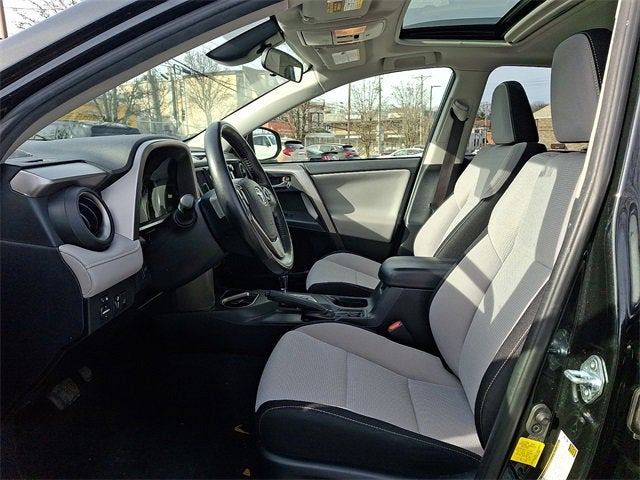 2018 Toyota RAV4 Hybrid LE Plus