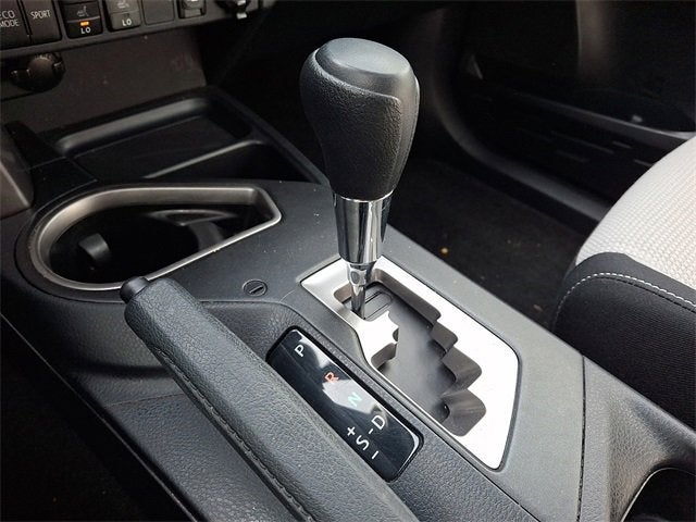 2018 Toyota RAV4 Hybrid LE Plus