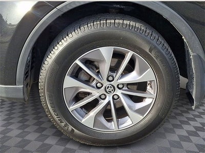 2018 Toyota RAV4 Hybrid LE Plus