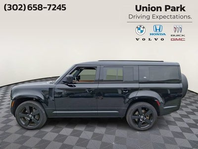 2023 Land Rover Defender 130 X-Dynamic SE