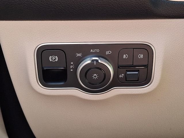 2024 Mercedes-Benz GLB GLB 250