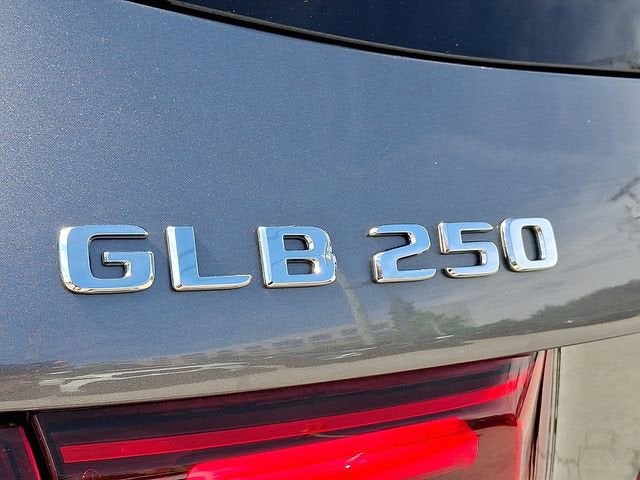 2024 Mercedes-Benz GLB GLB 250