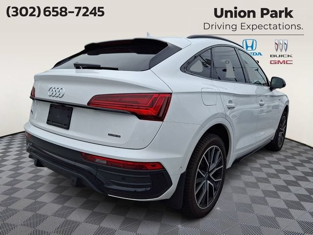 2021 Audi Q5 Sportback Prestige