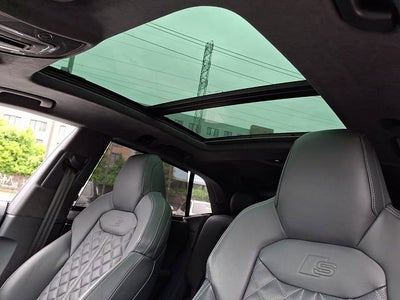 2023 Audi SQ8 Prestige