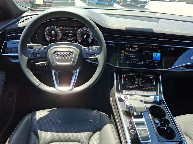 2025 Audi Q8 Premium Plus