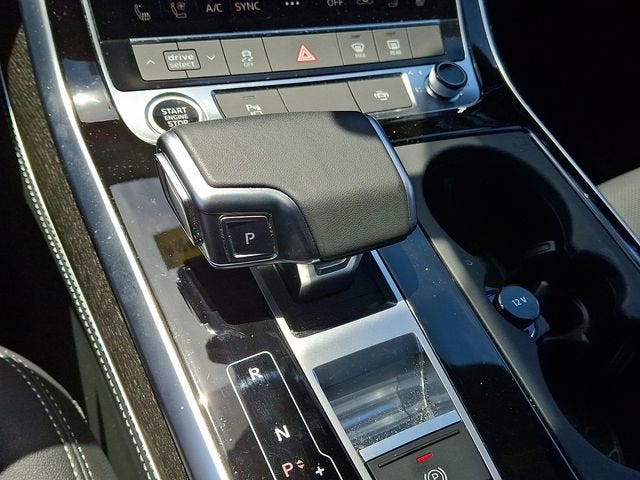 2025 Audi Q8 Premium Plus