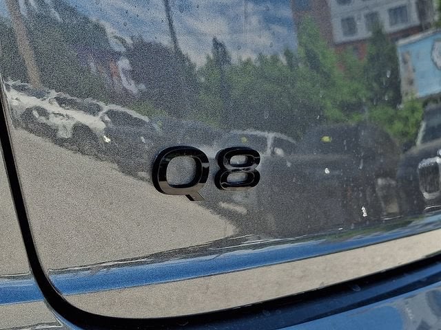 2025 Audi Q8 Premium Plus