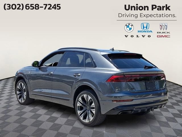 2025 Audi Q8 Premium Plus