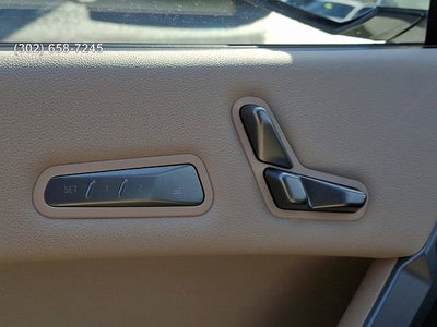 2025 BMW iX xDrive50