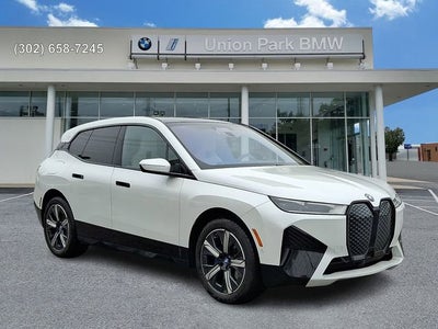 2025 BMW iX xDrive50