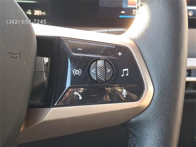 2025 BMW iX xDrive50