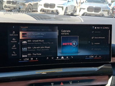2025 BMW 5 Series 550e xDrive