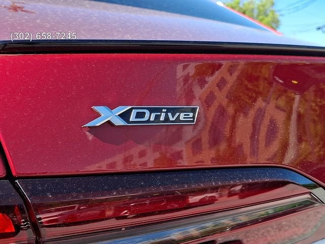 2025 BMW 5 Series 550e xDrive