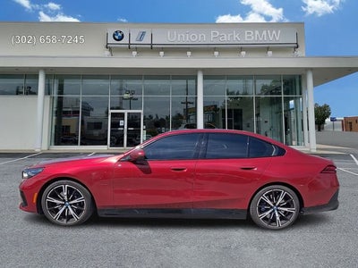 2025 BMW 5 Series 550e xDrive