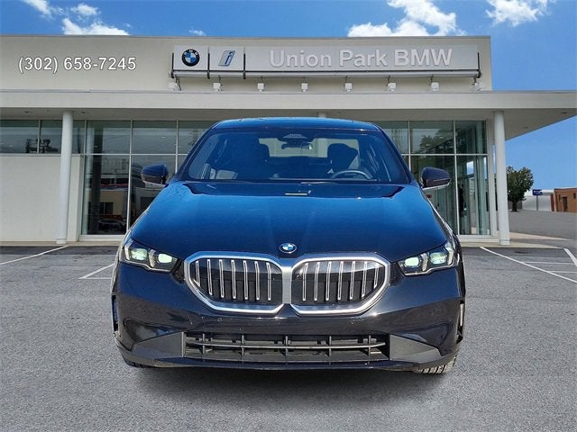 2025 BMW 5 Series 530i xDrive