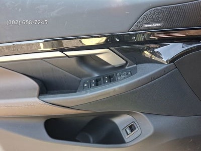 2025 BMW 5 Series 530i xDrive