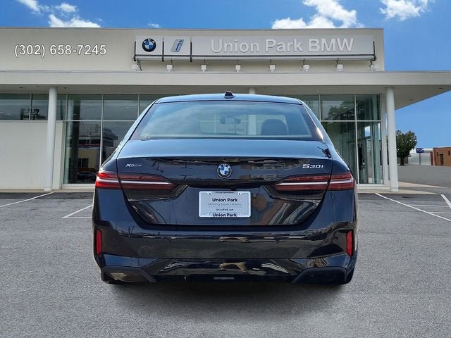 2025 BMW 5 Series 530i xDrive