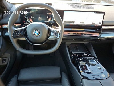 2025 BMW 5 Series 540i xDrive