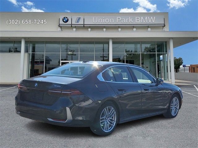 2025 BMW 5 Series 540i xDrive