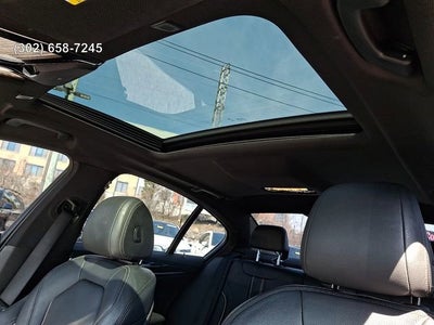 2018 BMW 5 Series 530e xDrive iPerformance