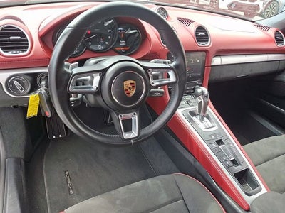 2022 Porsche 718 Spyder 2DR SPYDER