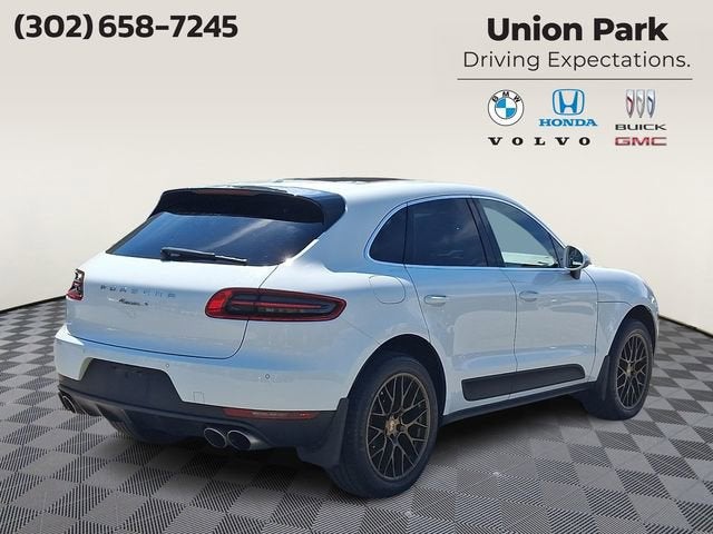 2015 Porsche Macan S