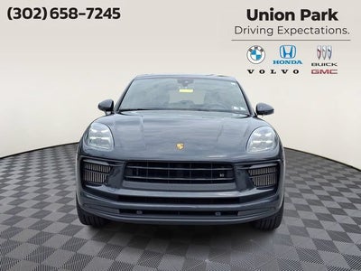 2022 Porsche Macan S