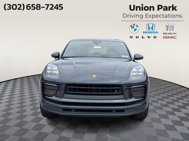 2022 Porsche Macan S