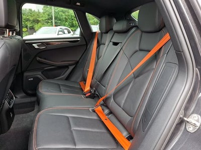 2022 Porsche Macan S