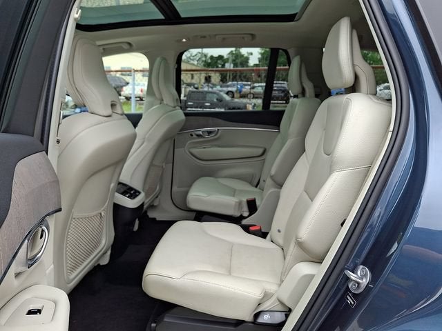 2023 Volvo XC90 B6 Plus 6-Seater