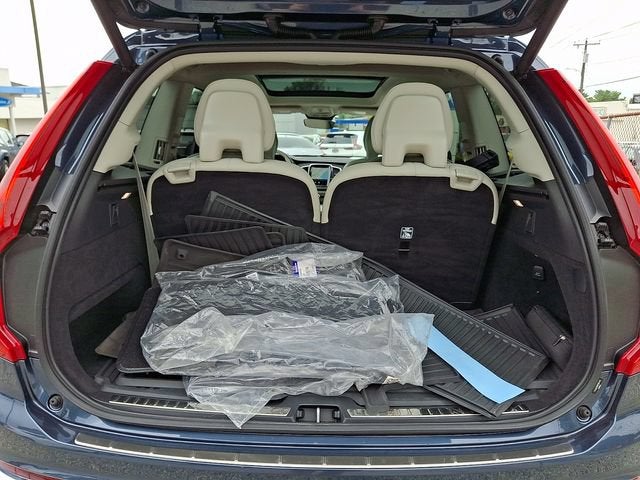 2023 Volvo XC90 B6 Plus 6-Seater