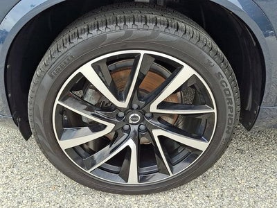 2023 Volvo XC90 B6 Plus 6-Seater
