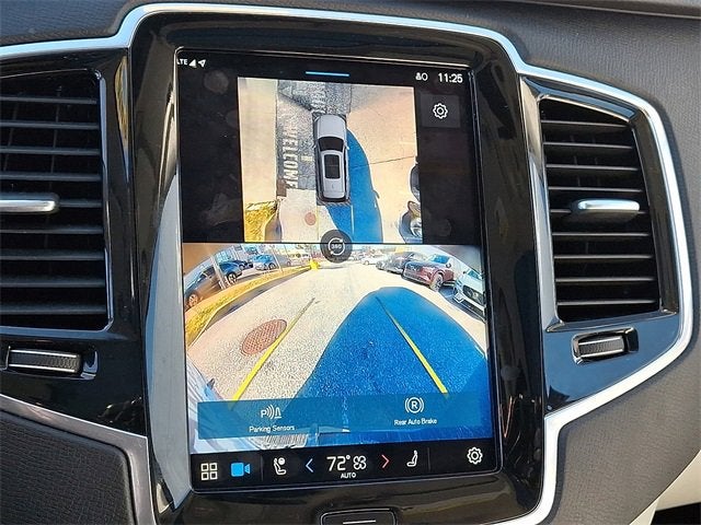 2024 Volvo XC90 Plus Bright Theme