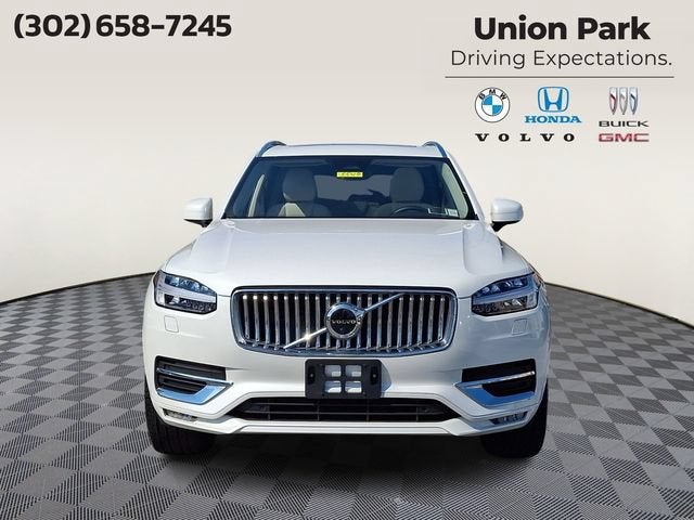 2023 Volvo XC90 Plus